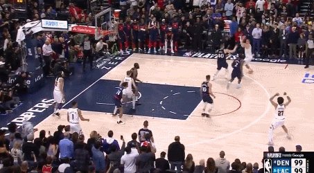 百度体育NBA-所有50分扣篮不及此球！戈登0.1秒补扣绝杀铸经典